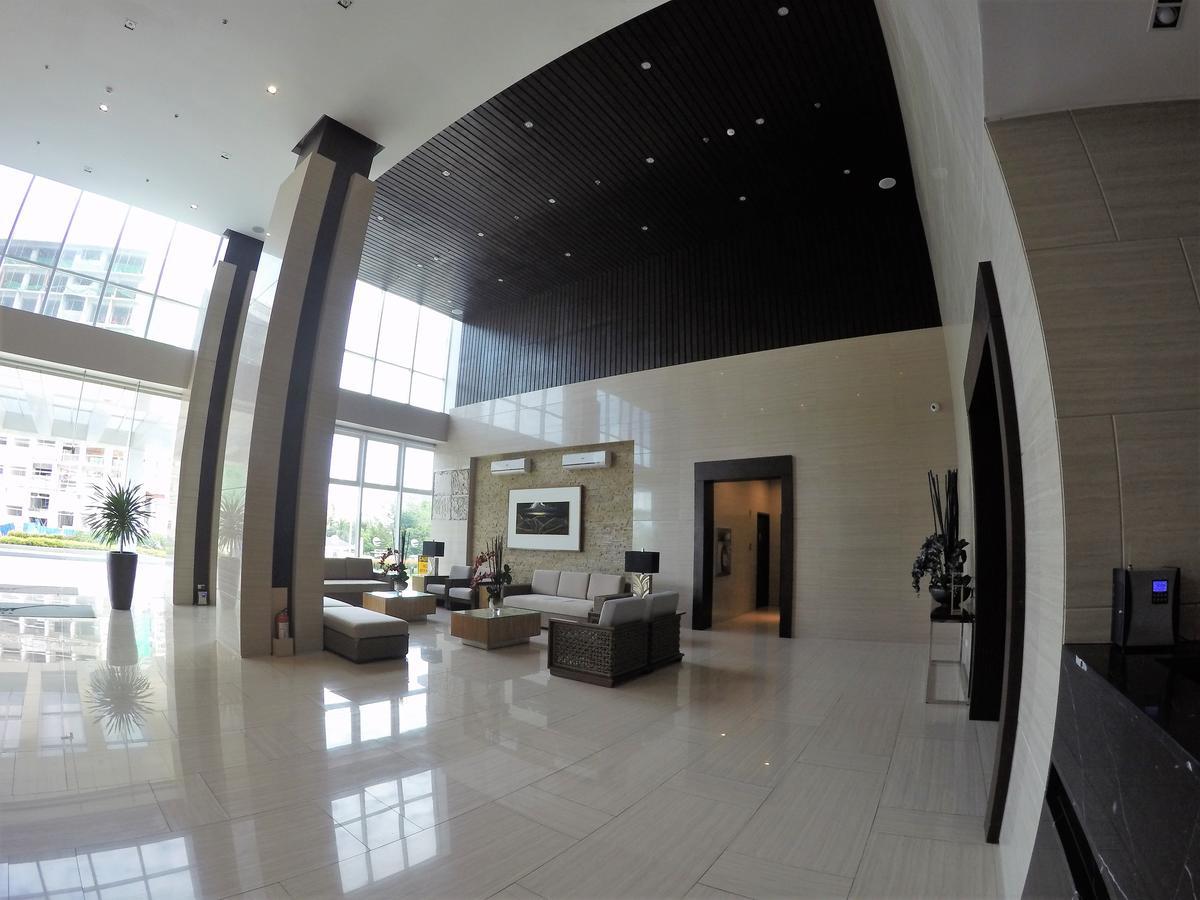 טגאיטאי Wind Residence Condo - Tagaytay By Jaderooms מראה חיצוני תמונה